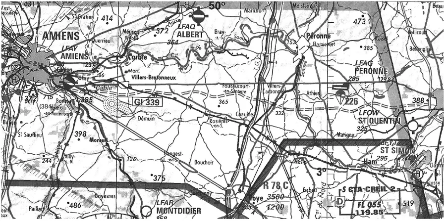 Extrait de carte OACI au 1/500 000 autour d’Amiens et de Péronne
